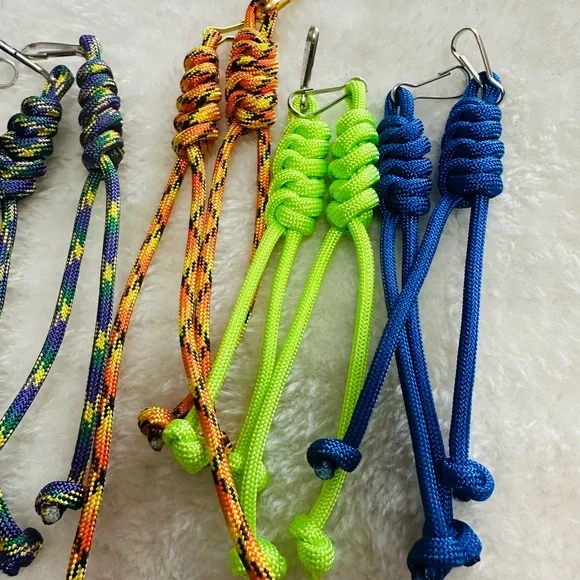 Colorful Paracord Keychains Set - Picture 4 of 4